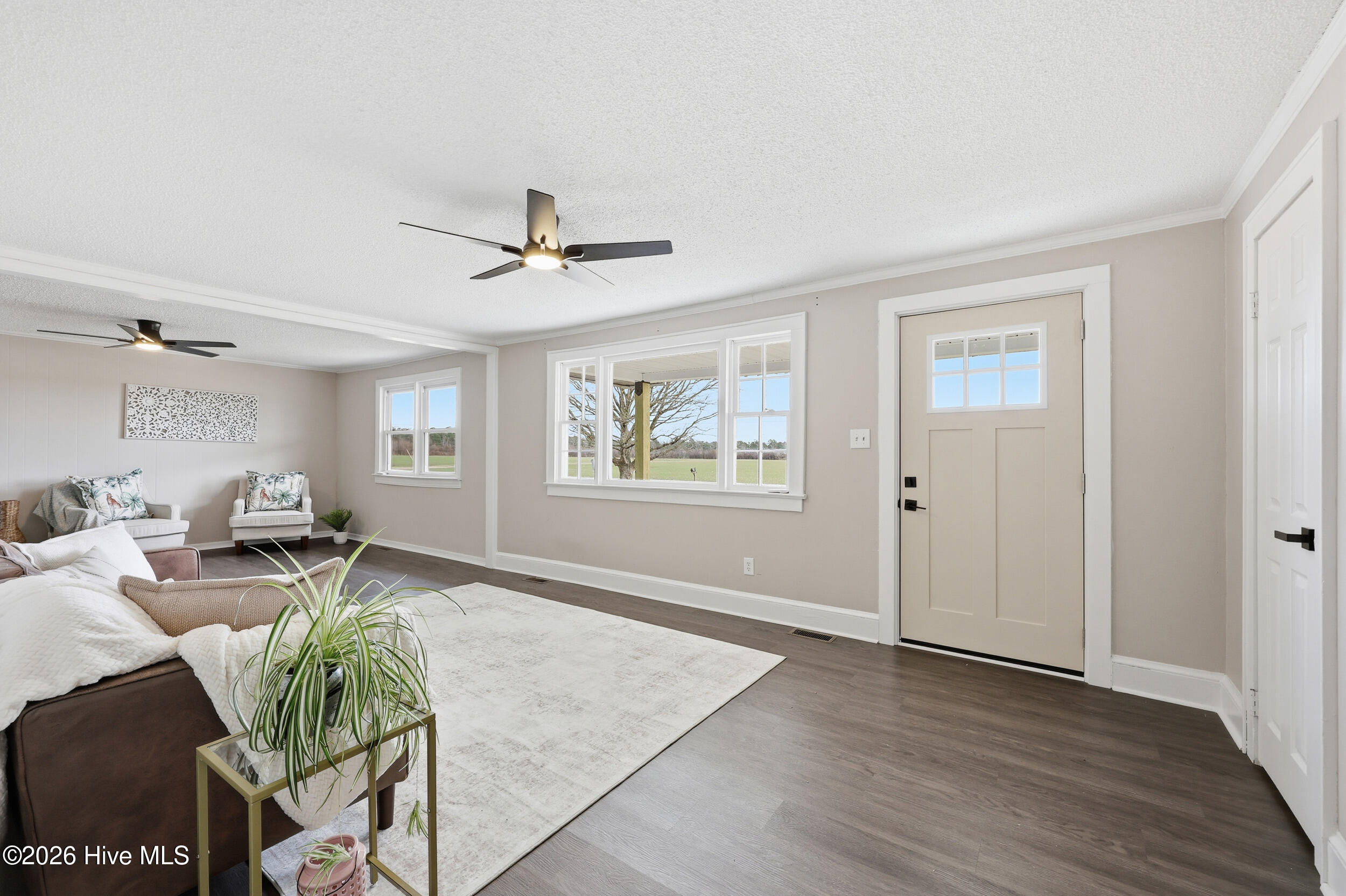449 Sandy Ridge Road Edenton, NC 27932 - Photo 3 of 33 Welcome home to this beautiful updated home with LVP!