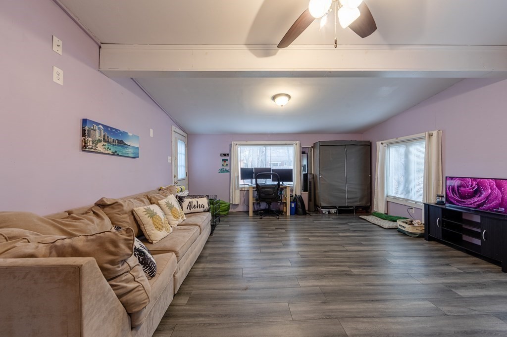36 Elbridge Road Auburn, MA 01501 - Photo 8 of 36 Gallery Image 8