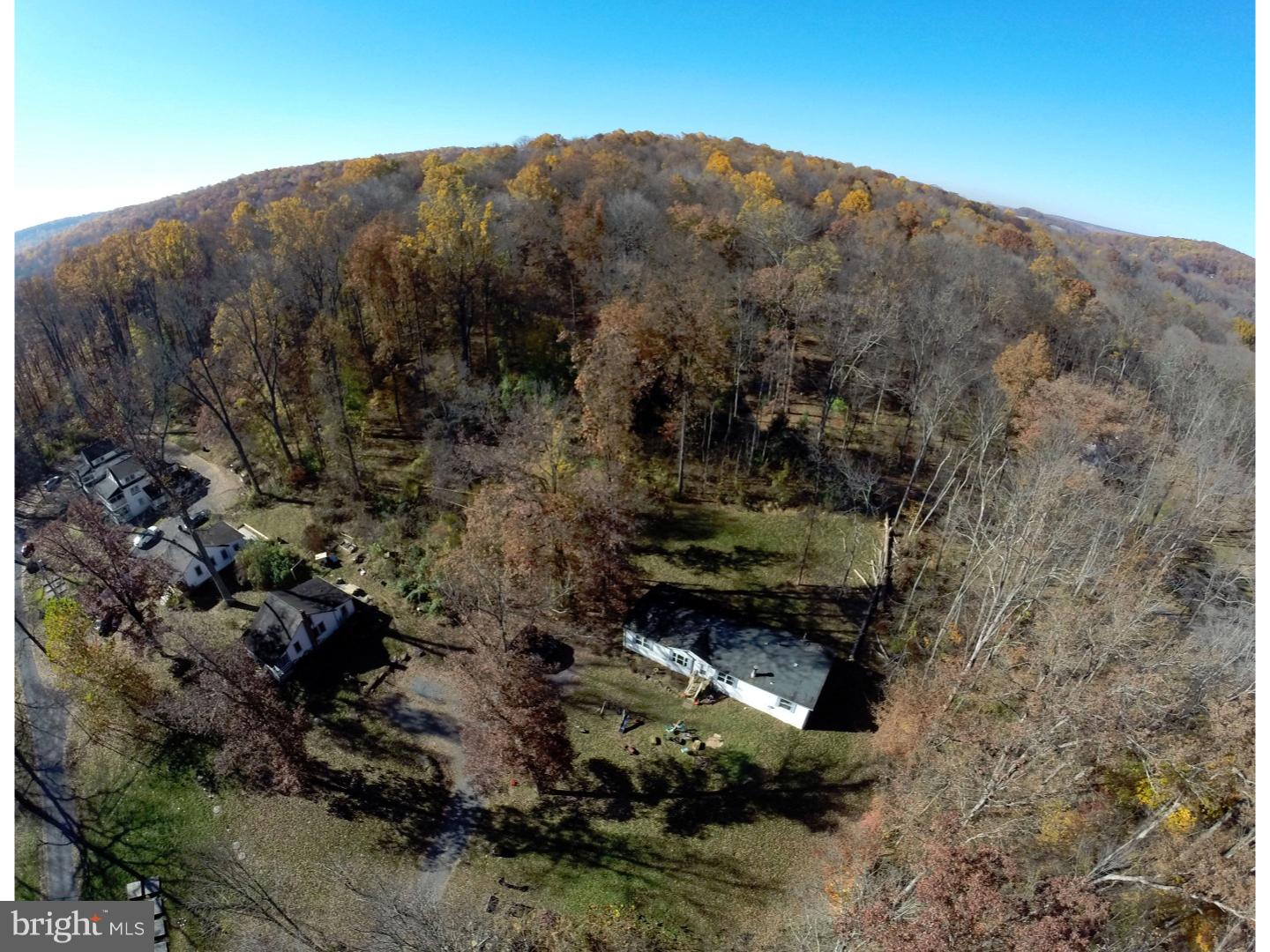 2951 St Peters Road Elverson, PA 19520 - Photo 4 of 19