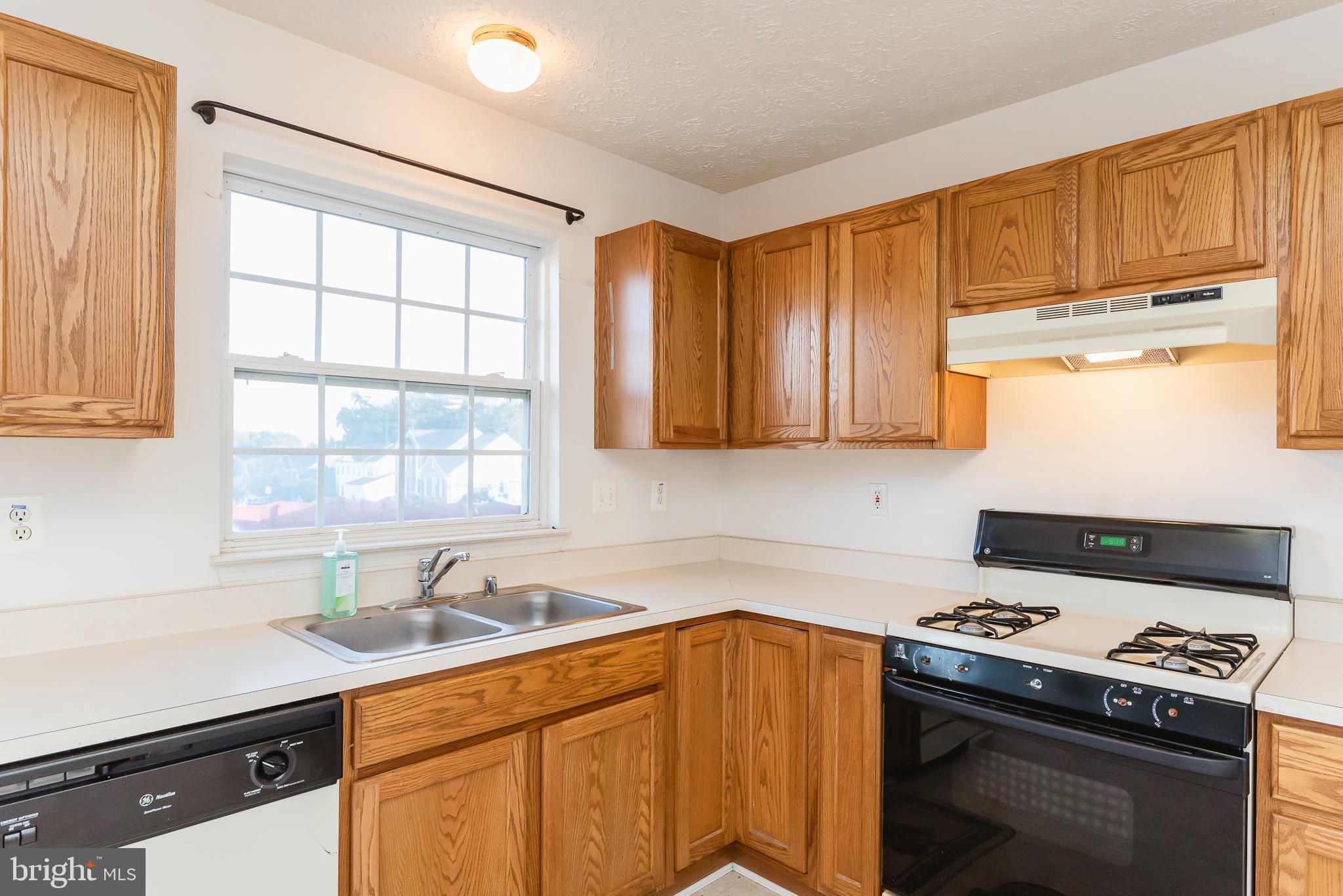 301 Powdersby Road Joppa, MD 21085 - Photo 5 of 47 Gallery Image 5