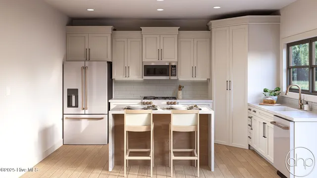 $539,900 | 125 Legacy Oaks Drive, Wallace, NC 28466