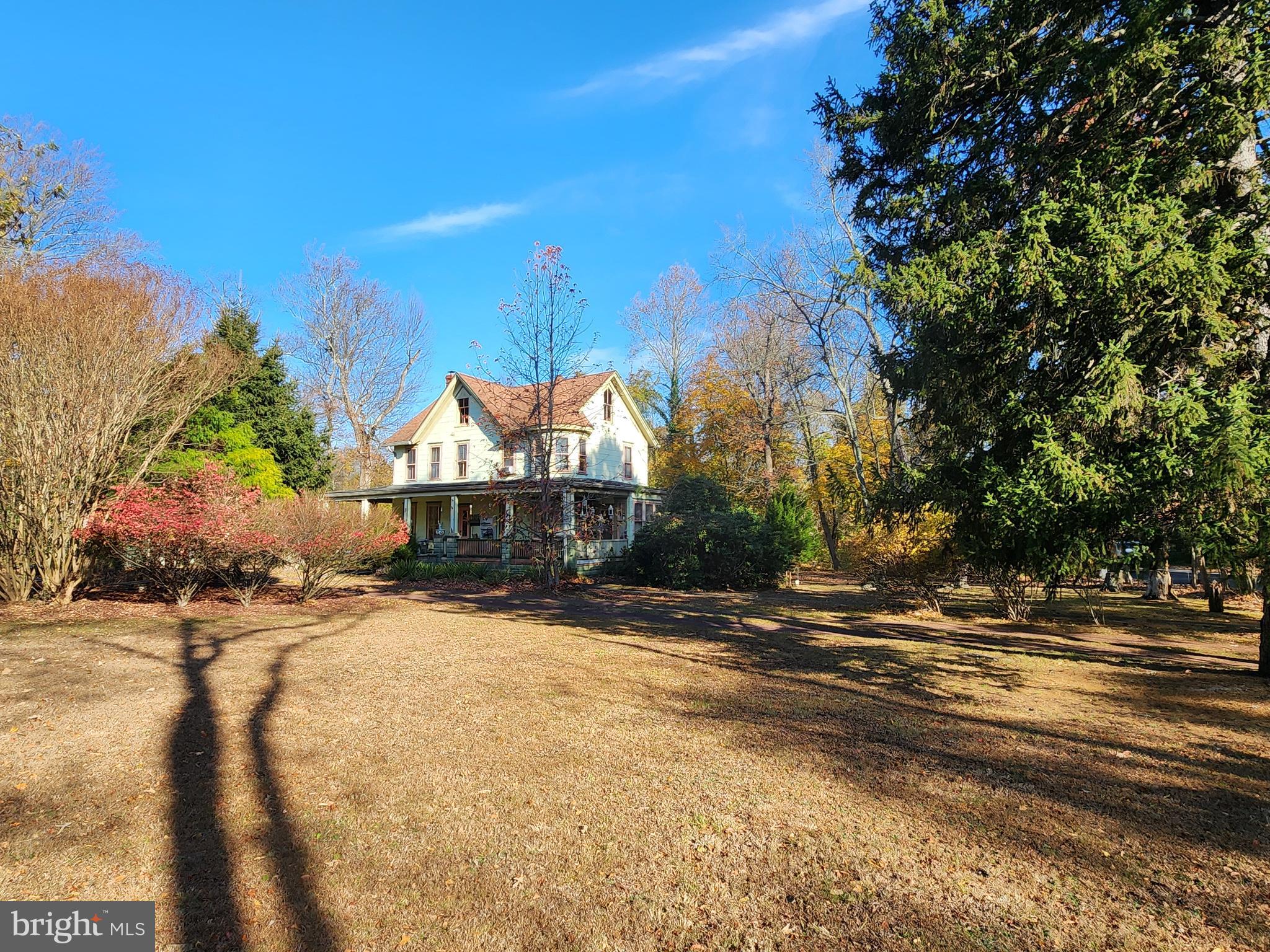 2307 Cooper Road Atco, NJ 08004 - Photo 4 of 47 a view of a house with a yard