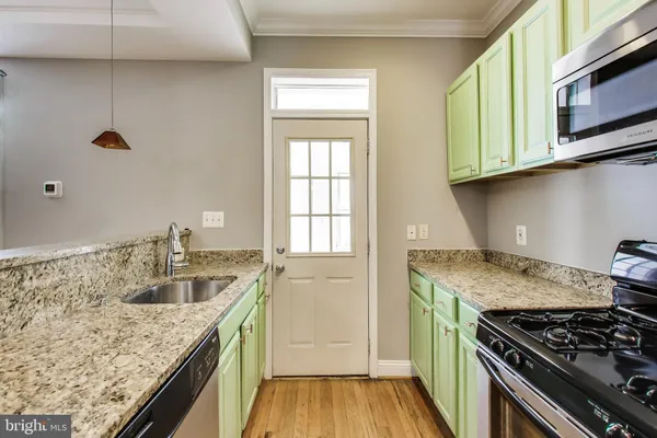 $4,200 | 1917 Lincoln Road Northeast, Washington, DC 20002