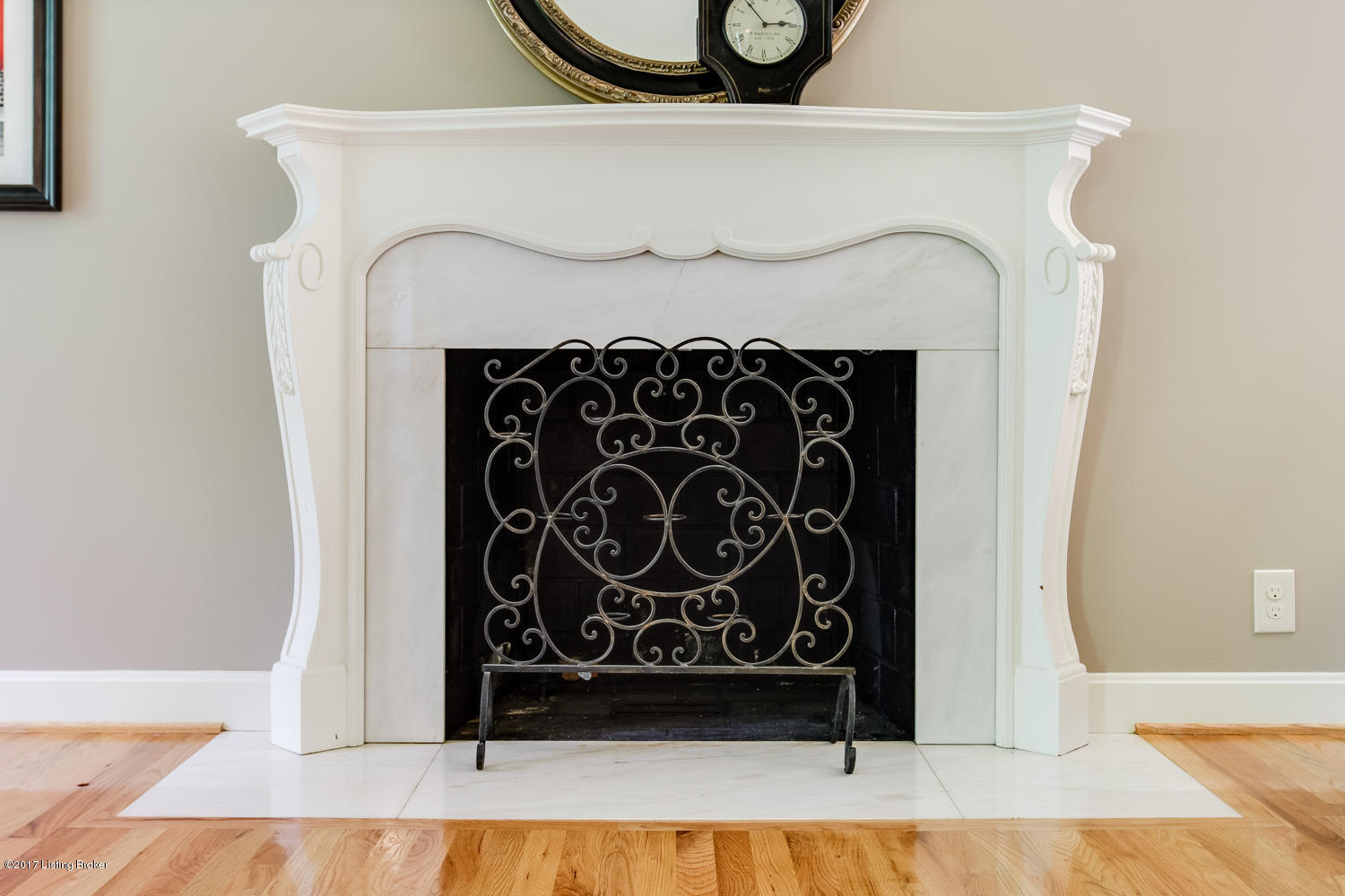 2430 Woodside Road Louisville, KY 40207 - Photo 10 of 54 Fireplace