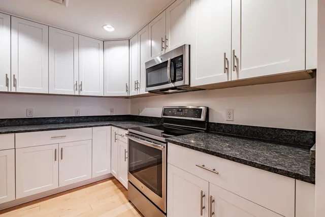 $675,000 | 25 High Street, Unit 214, Portland, ME 04101