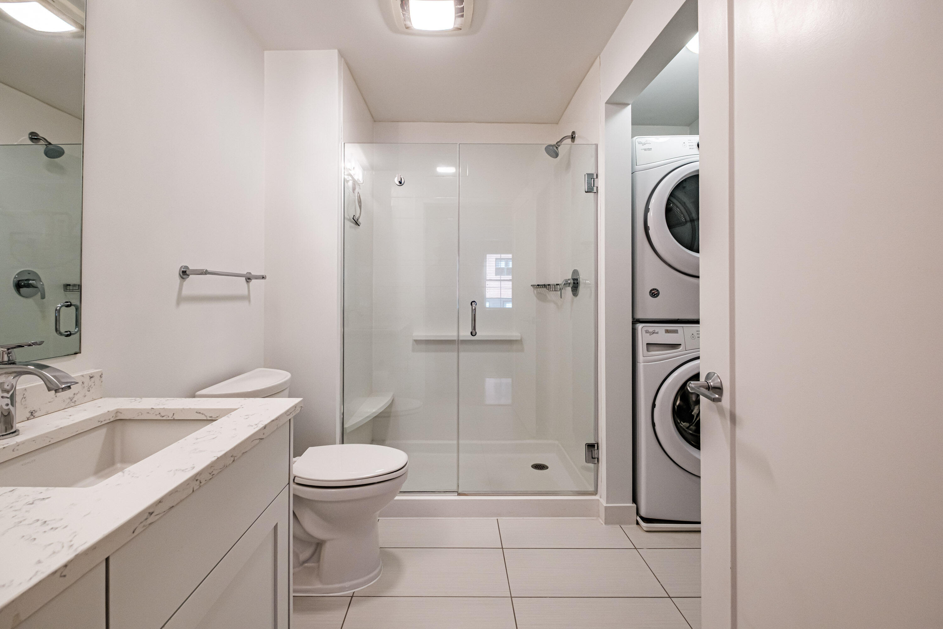 25 High Street, Unit 214 Portland, ME 04101 - Photo 37 of 54 Secondary Full Bathroom w/ Laundry