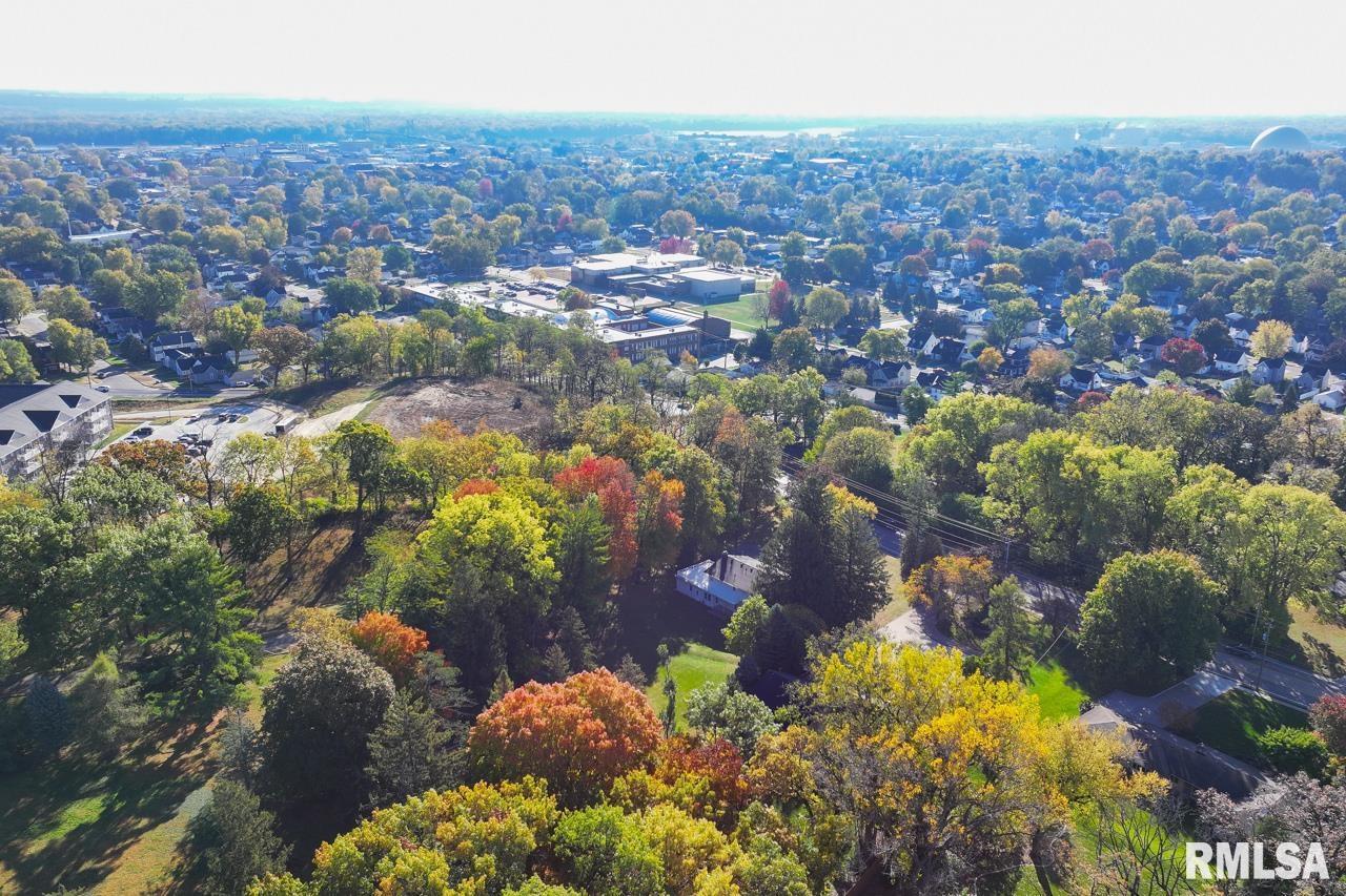 910 2nd Avenue South Clinton, IA 52732 - Photo 40 of 54