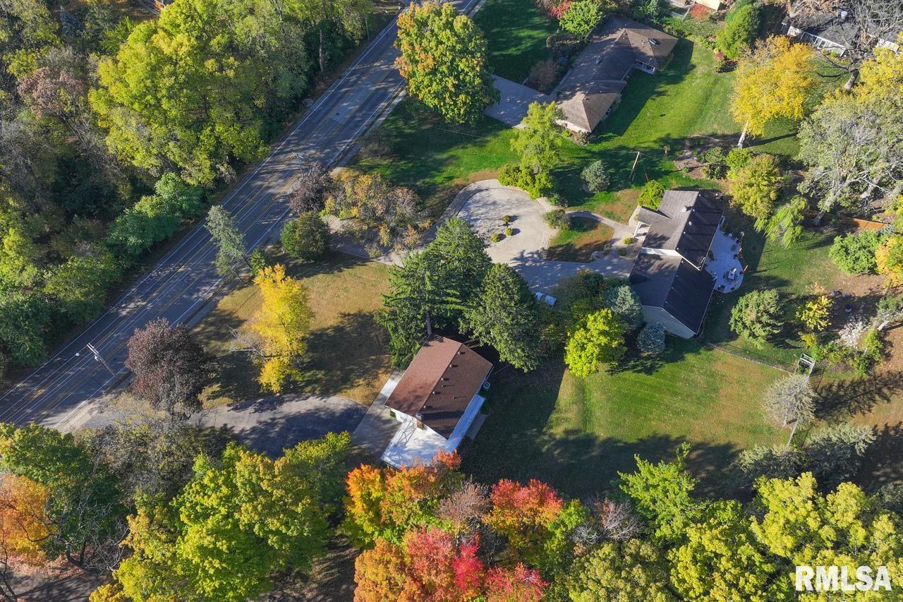 910 2nd Avenue South Clinton, IA 52732 - Photo 49 of 54