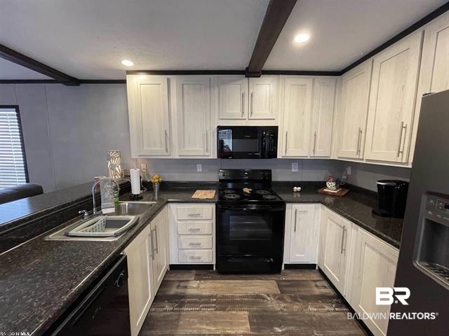 17644 County Road 16 Foley, AL 36535 - Photo 3 of 16 kitchen
