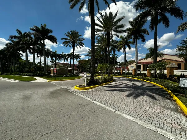 $2,350 | 2103 Renaissance Boulevard, Unit 306, Miramar, FL 33025