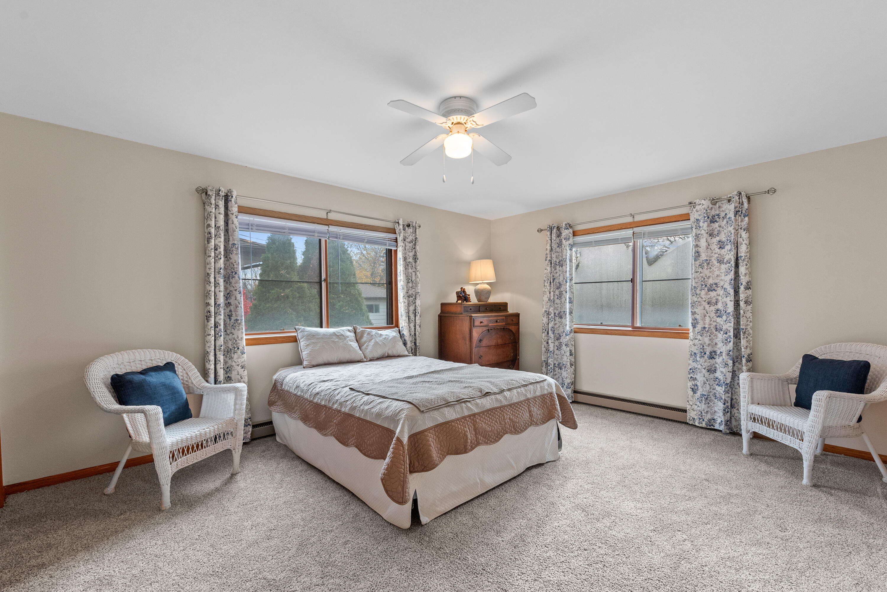 5235 West Dean Road Brown Deer, WI 53223 - Photo 13 of 31 Primary Bedroom