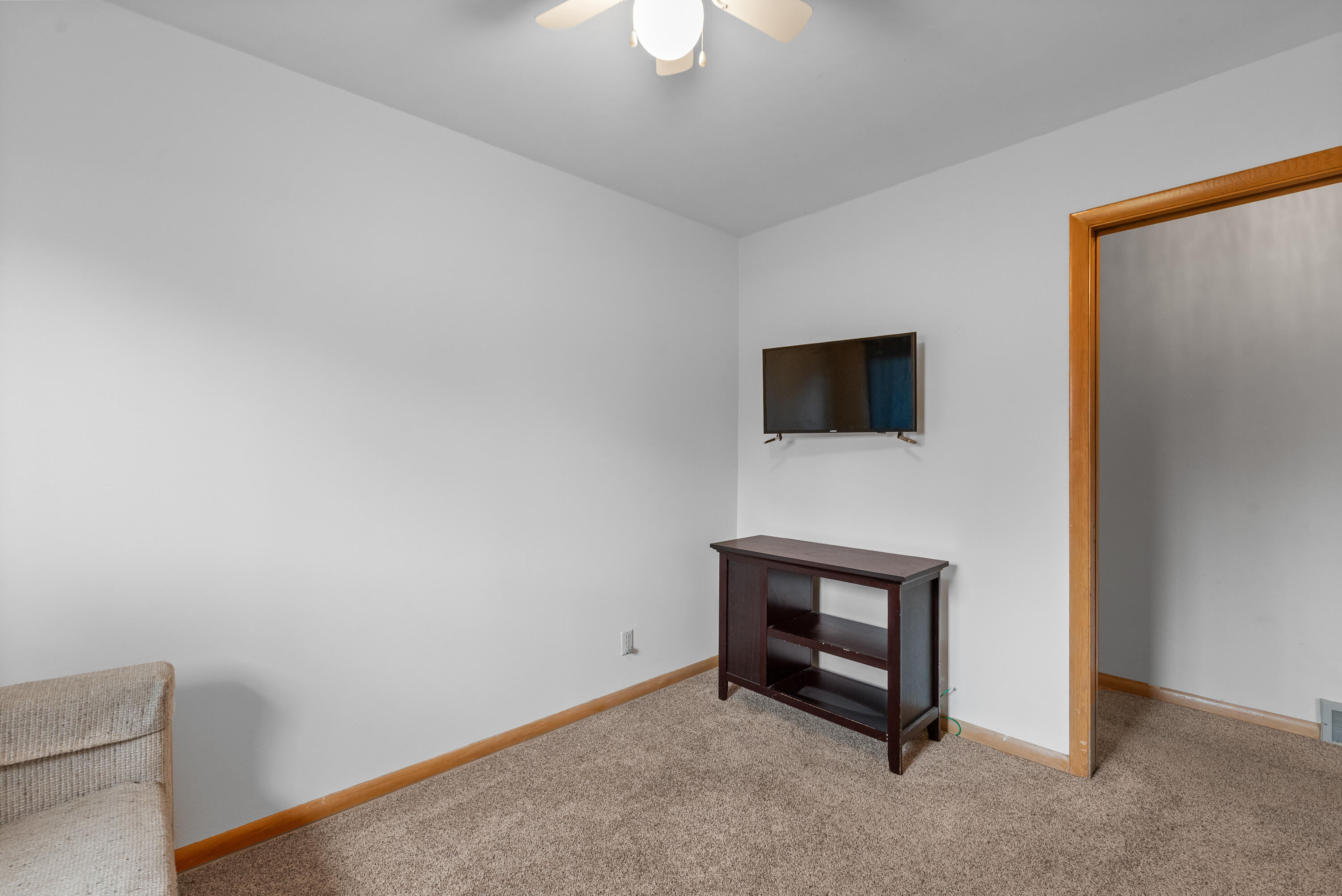 5235 West Dean Road Brown Deer, WI 53223 - Photo 22 of 31 Bedroom 4