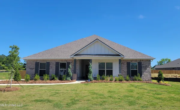 $2,800 | 106 Horseshoe Boulevard, Clinton, MS 39056
