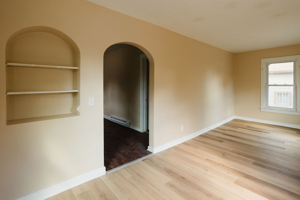 714 Helmholz Avenue, Unit 2 Waukegan, IL 60085 - Photo 9 of 21