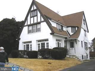 517 Midvale Road Upper Darby, PA 19082 - Photo 1 of 5 Exterior Front