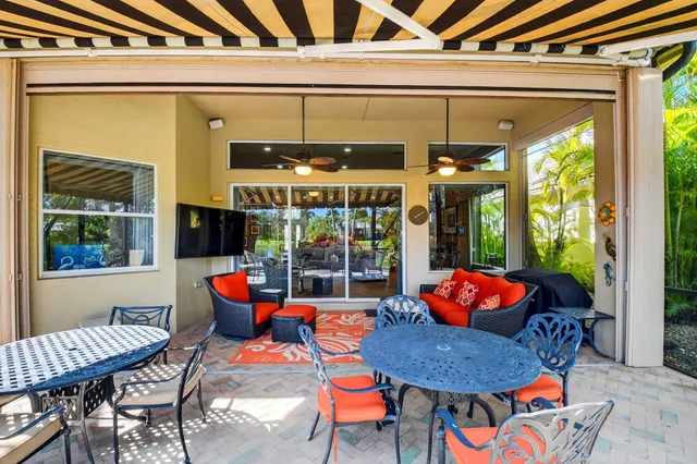 $785,000 | 3884 Netherlee Way, Lake Worth, FL 33449