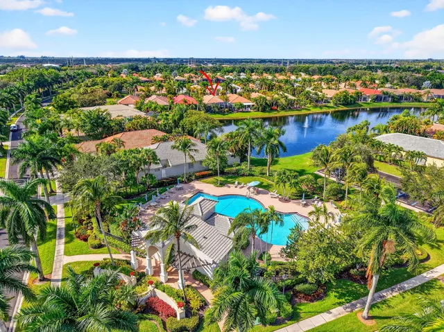 $785,000 | 3884 Netherlee Way, Lake Worth, FL 33449