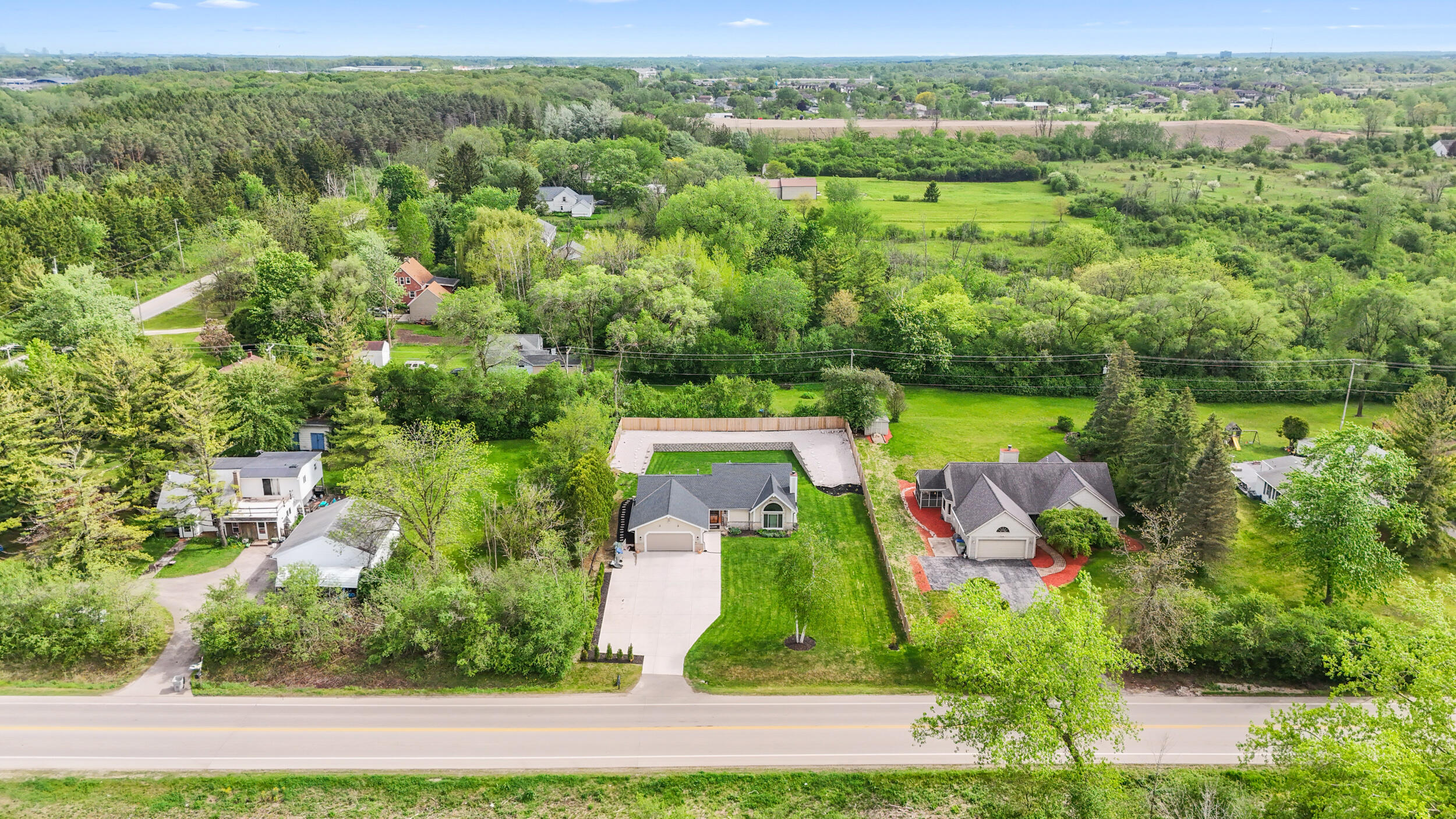 9201 West County Line Road Milwaukee, WI 53224 - Photo 22 of 24 Aerial 3