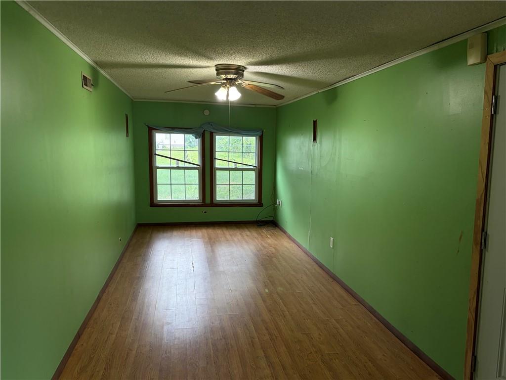 308 South 17th Street Independence, KS 67301 - Photo 11 of 28
