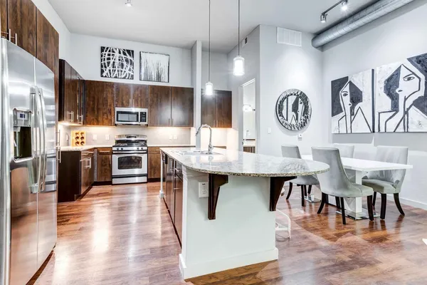 $1,650 | 2525 McCue Road, Unit 434, Houston, TX 77056