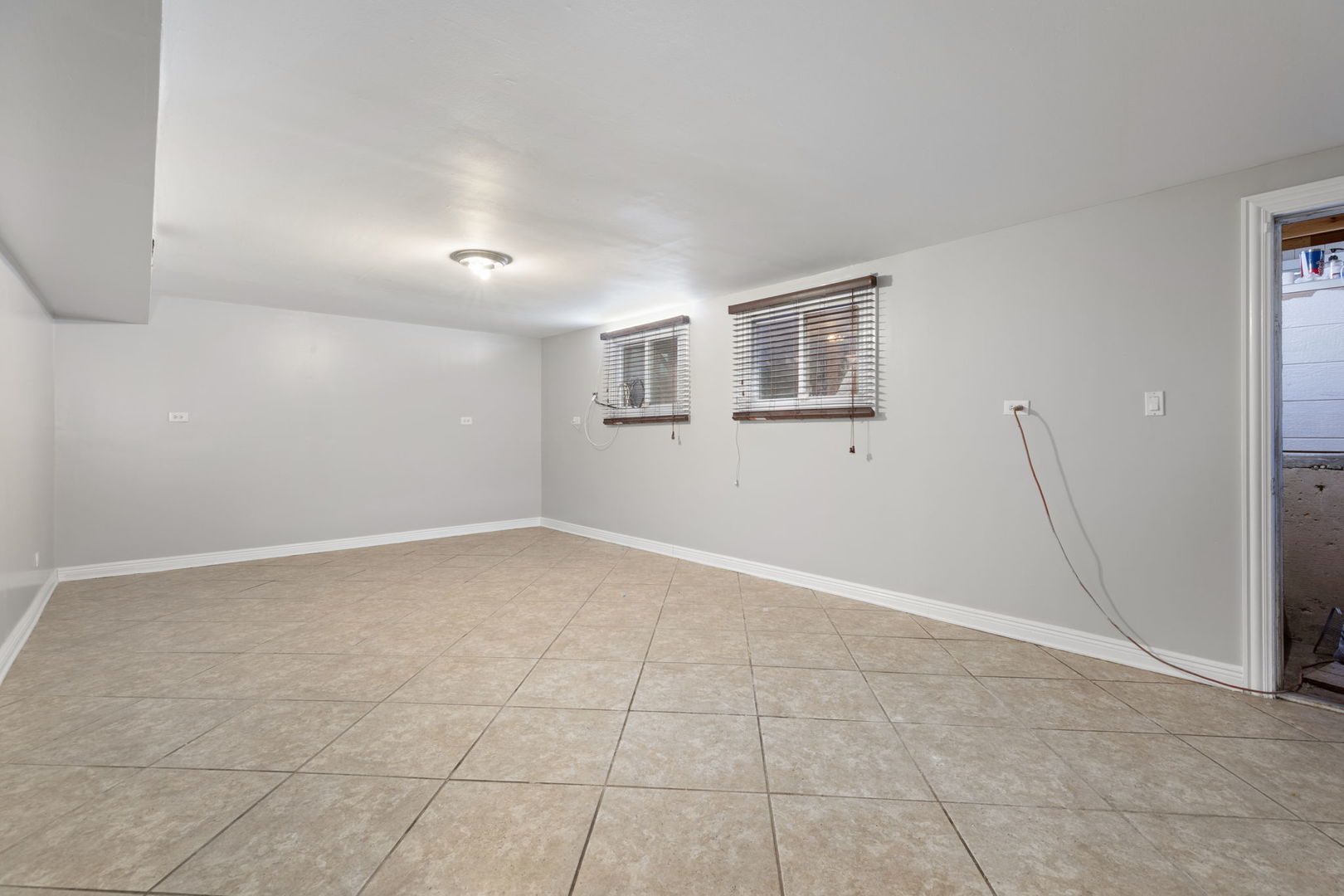124 South Pinecrest Road Bolingbrook, IL 60440 - Photo 13 of 21