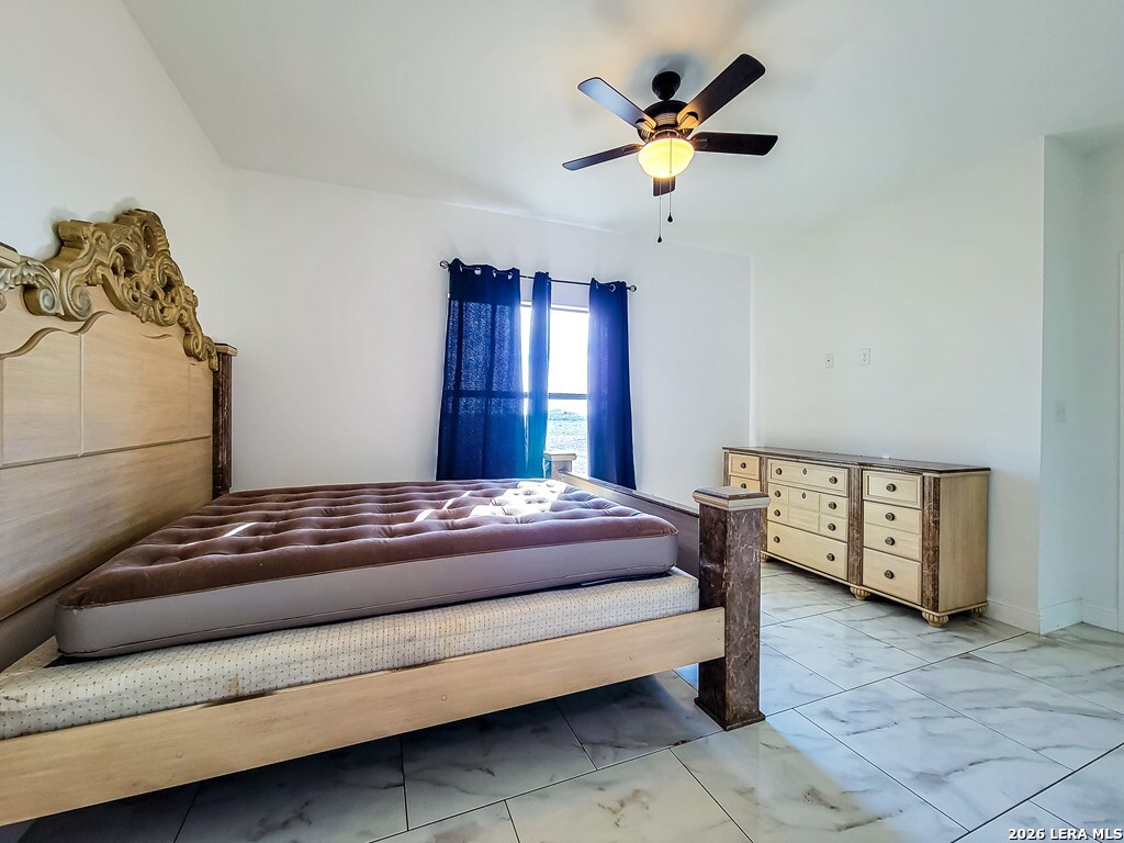 2297 Sunbeam Ridge Road Eagle Pass, TX 78852 - Photo 22 of 30