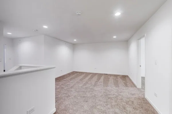 $2,600 | 1234 Gillespie Lane, Unit 1234, Yorkville, IL 60560