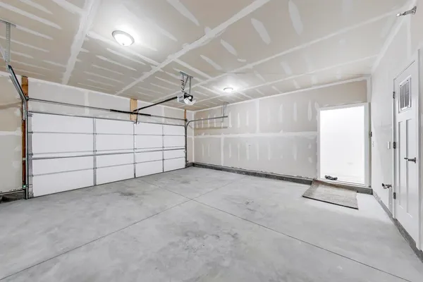 $2,600 | 1234 Gillespie Lane, Unit 1234, Yorkville, IL 60560