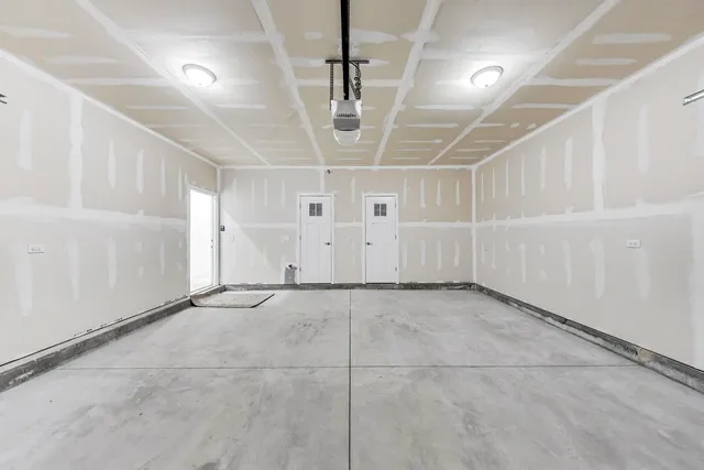 $2,750 | 1234 Gillespie Lane, Unit 1234, Yorkville, IL 60560