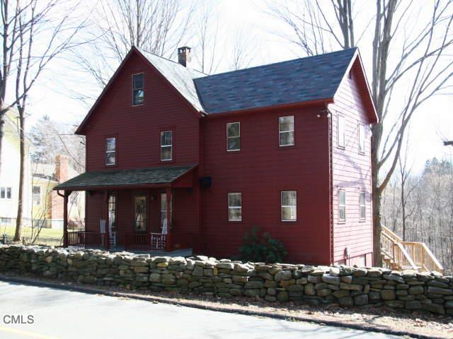 7 Mulberry Street Ridgefield, CT 06877 - Photo 1 of 1 a front view of a house with yard
