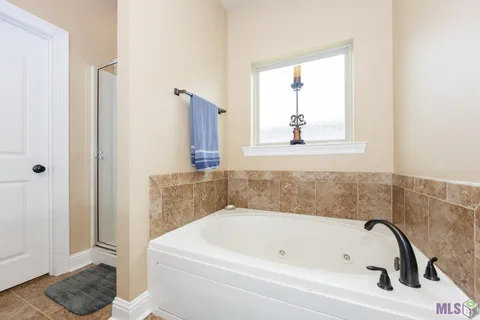 $310,000 | 14371 Stonegate Manor Drive, Gonzales, LA 70737
