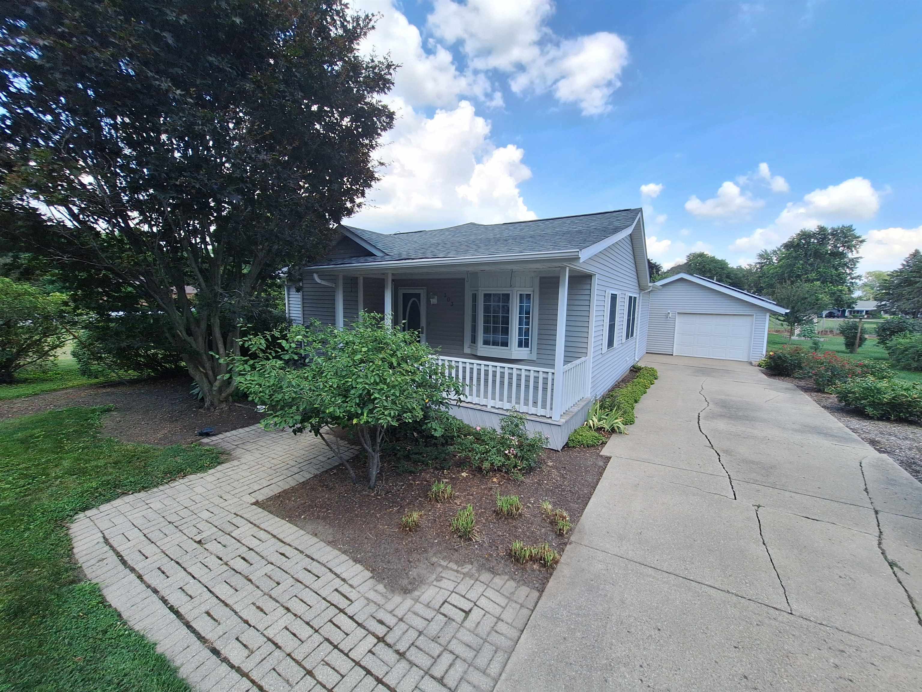 303 Prairie Street Spring Valley, IL 61362 - Photo 15 of 21 Gallery Image 15
