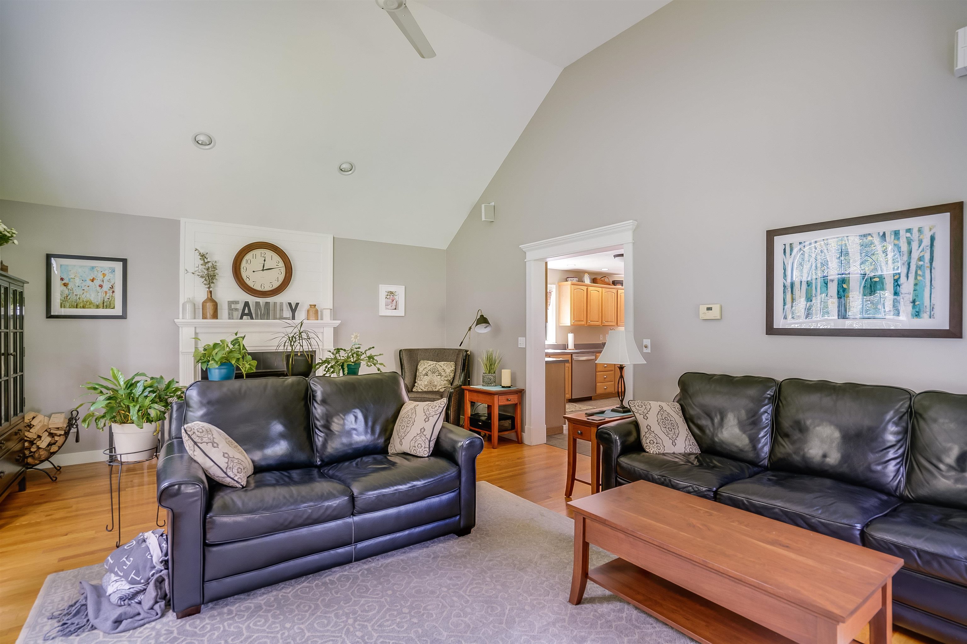 289 Meadow Fox Lane Chester, NH 03036 - Photo 30 of 35