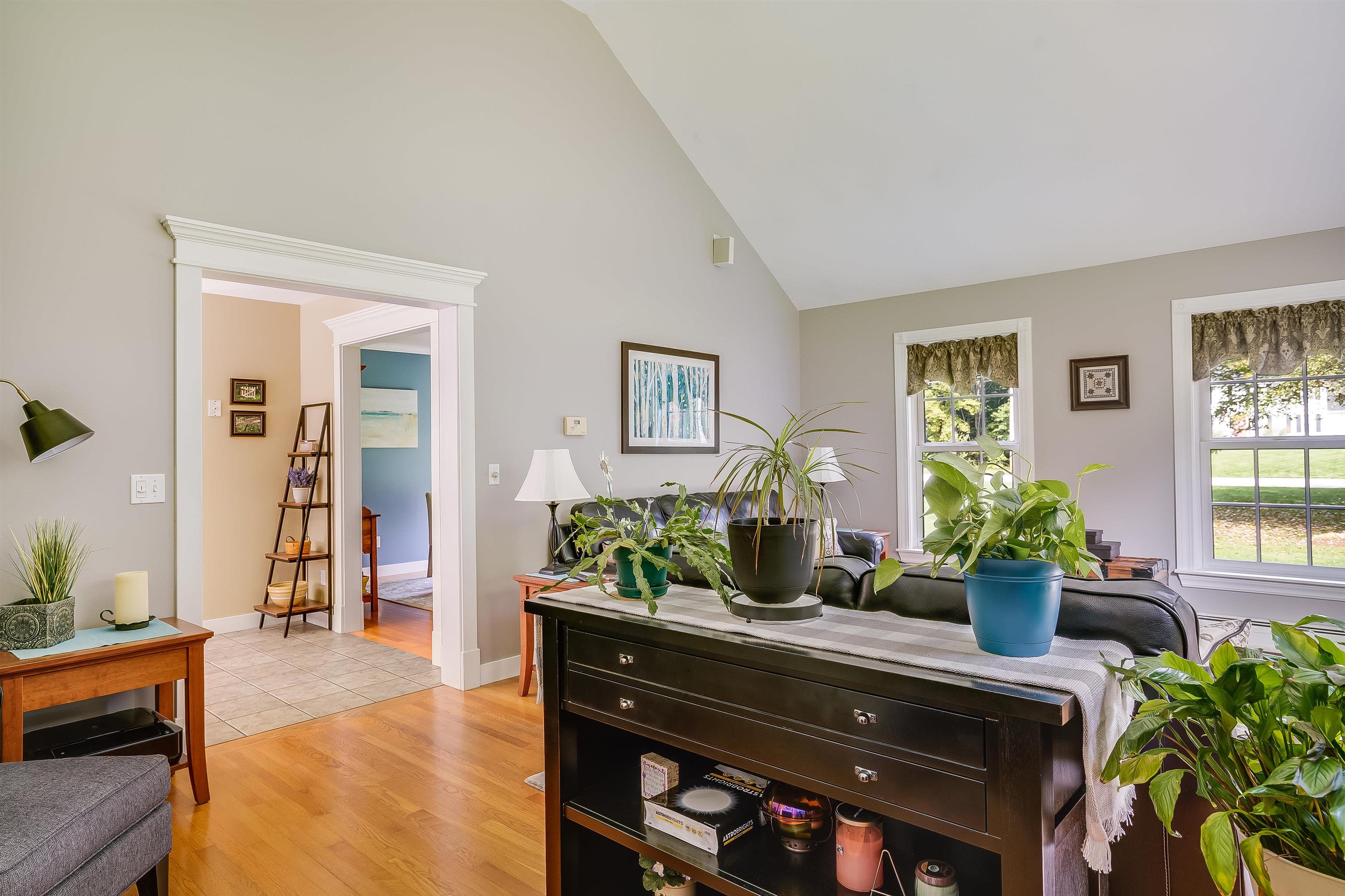 289 Meadow Fox Lane Chester, NH 03036 - Photo 31 of 35