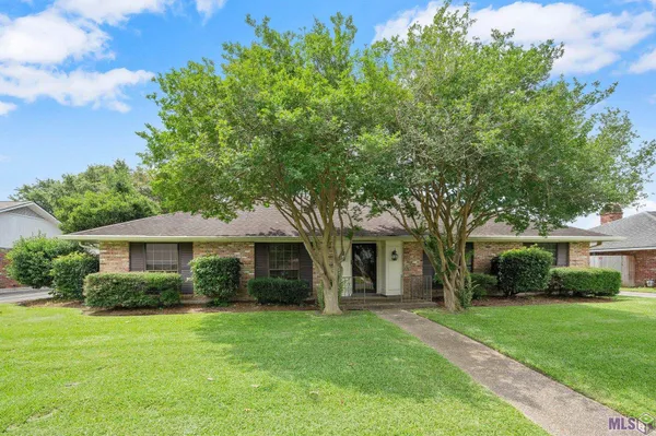 $339,900 | 8828 Trudeau Avenue, Baton Rouge, LA 70806