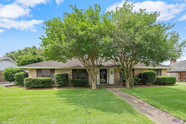 $344,900 | 8828 Trudeau Avenue, Baton Rouge, LA 70806