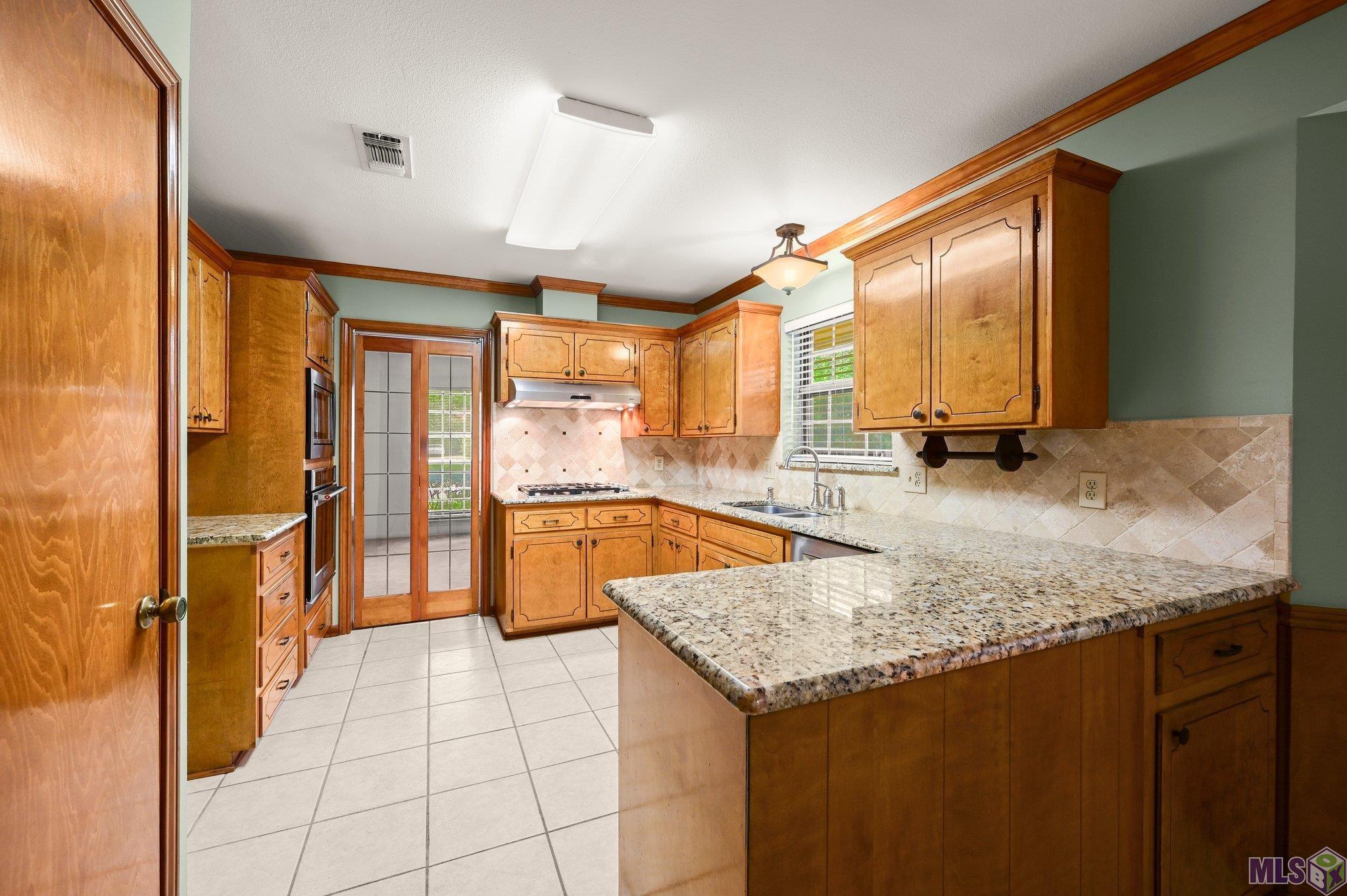 8828 Trudeau Avenue Baton Rouge, LA 70806 - Photo 7 of 26