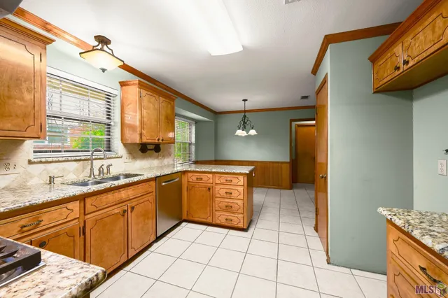 $344,900 | 8828 Trudeau Avenue, Baton Rouge, LA 70806