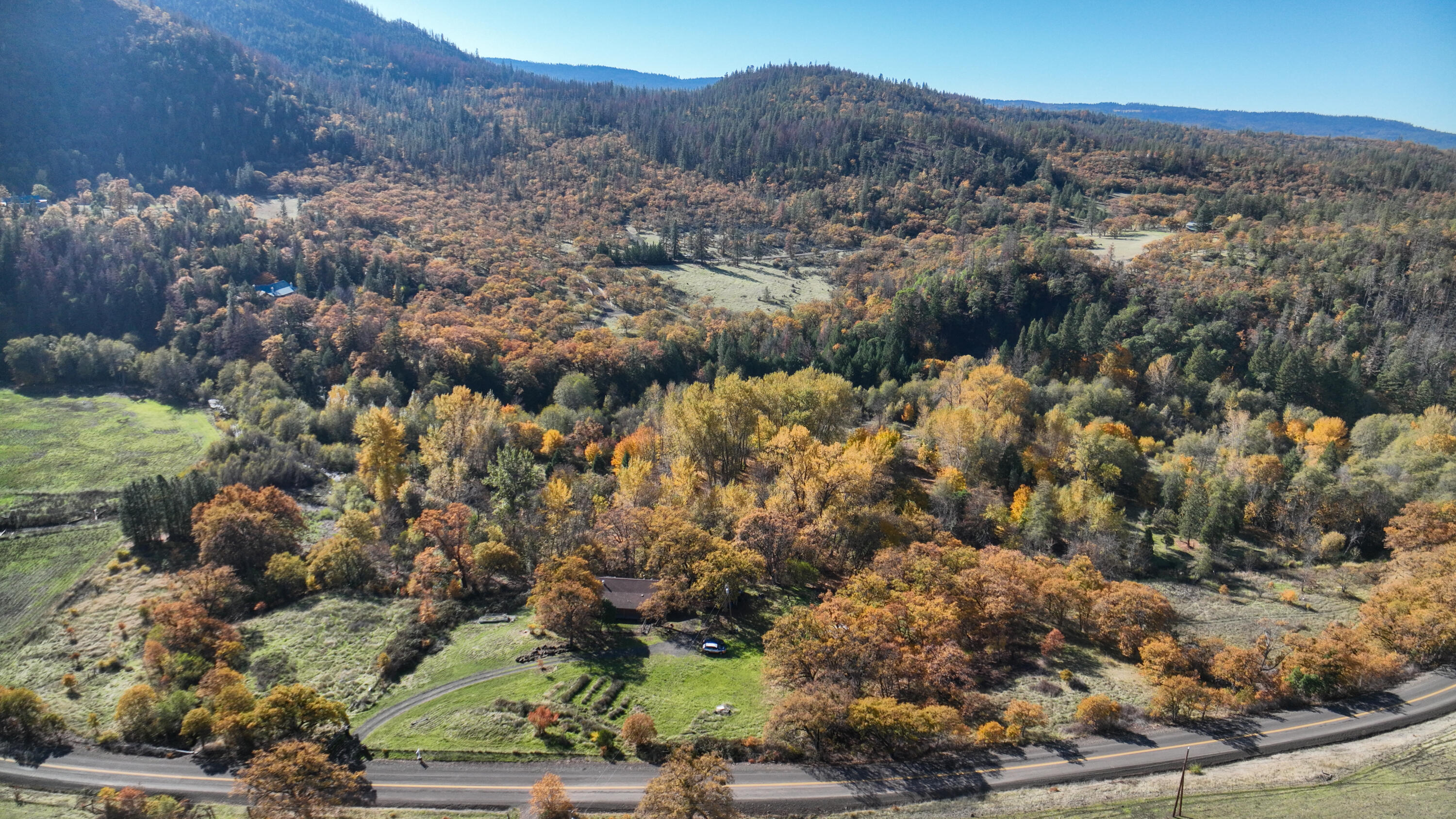 7730 South Fork Little Butte Creek Road Eagle Point, OR 97524 - Photo 35 of 40 DJI_0192