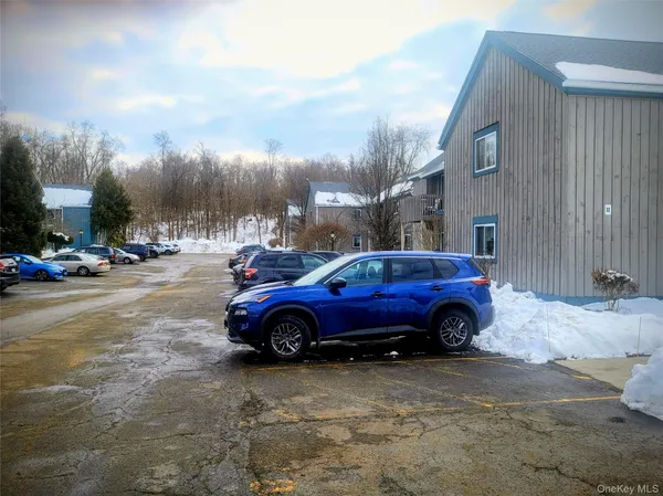 $130,000 | 82 Sterling Street, Unit 82, Beacon, NY 12508