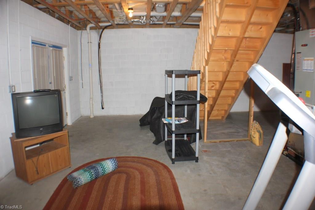 116 Brookberry Road Mount Airy, NC 27030 - Photo 16 of 21 Gallery Image 16