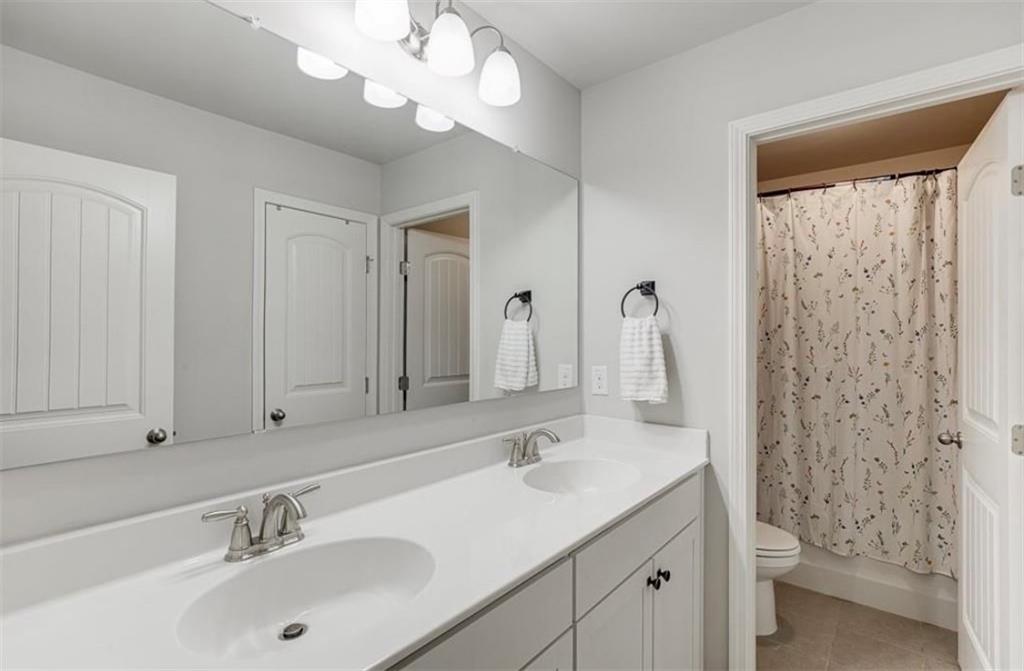 2055 Sorrento Court Buford, GA 30519 - Photo 11 of 17