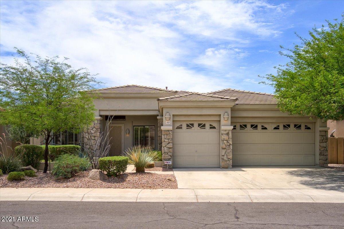 5223 East Hashknife Road Phoenix, AZ 85054 - Photo 1 of 26 01-Front of Home
