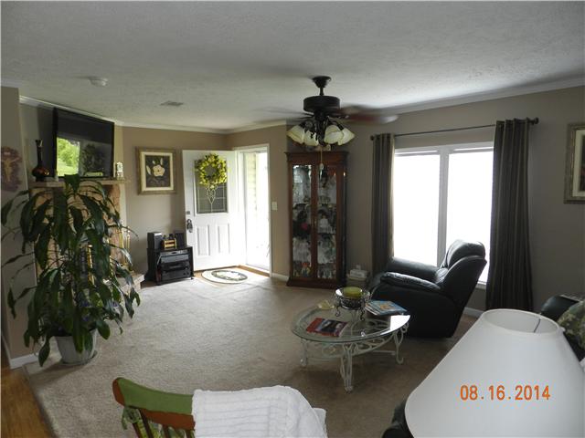 2407 Sylvia Road Dickson, TN 37055 - Photo 19 of 19 Open Floor Plan. Great for Entertaining.