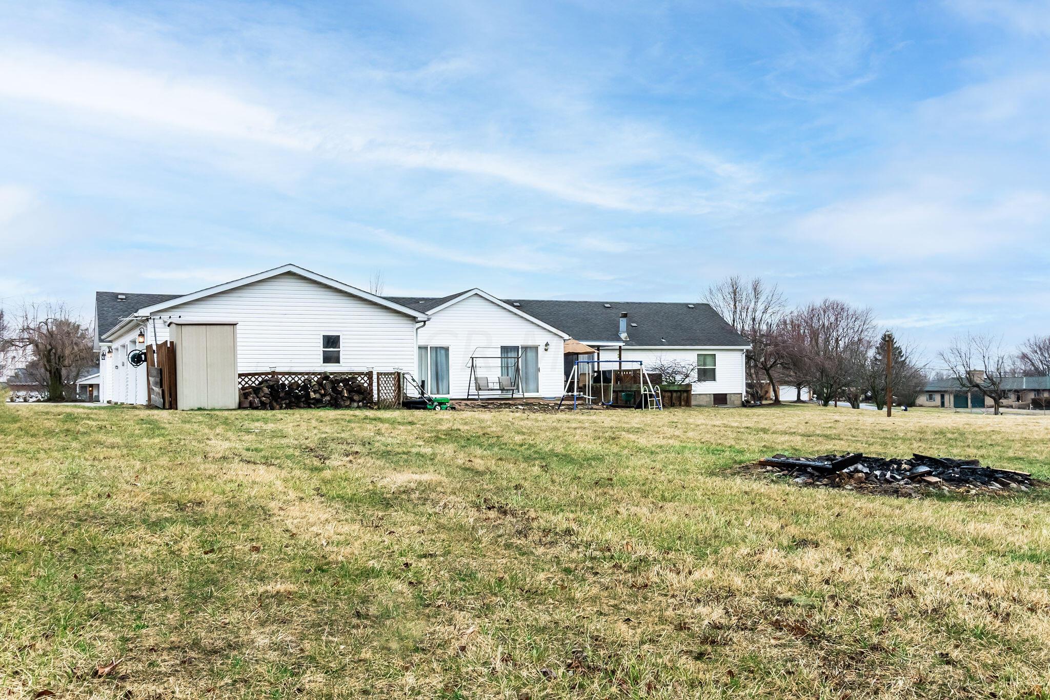 1514 Crissinger Road Marion, OH 43302 - Photo 6 of 42 Backyard of home