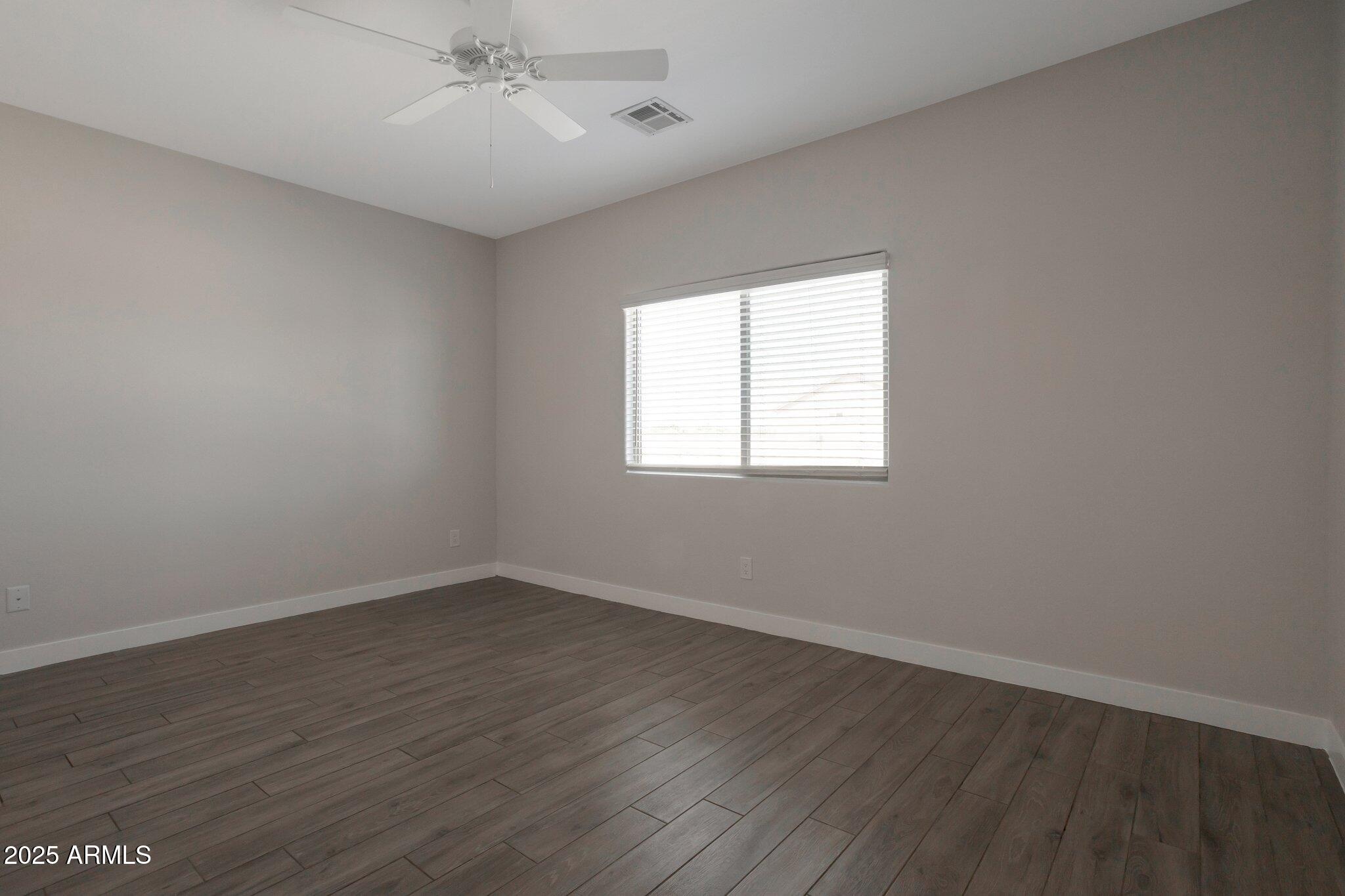 21321 West Sleepy Ranch Road Wittmann, AZ 85361 - Photo 8 of 13 13-web-or-mls-Qp-7848