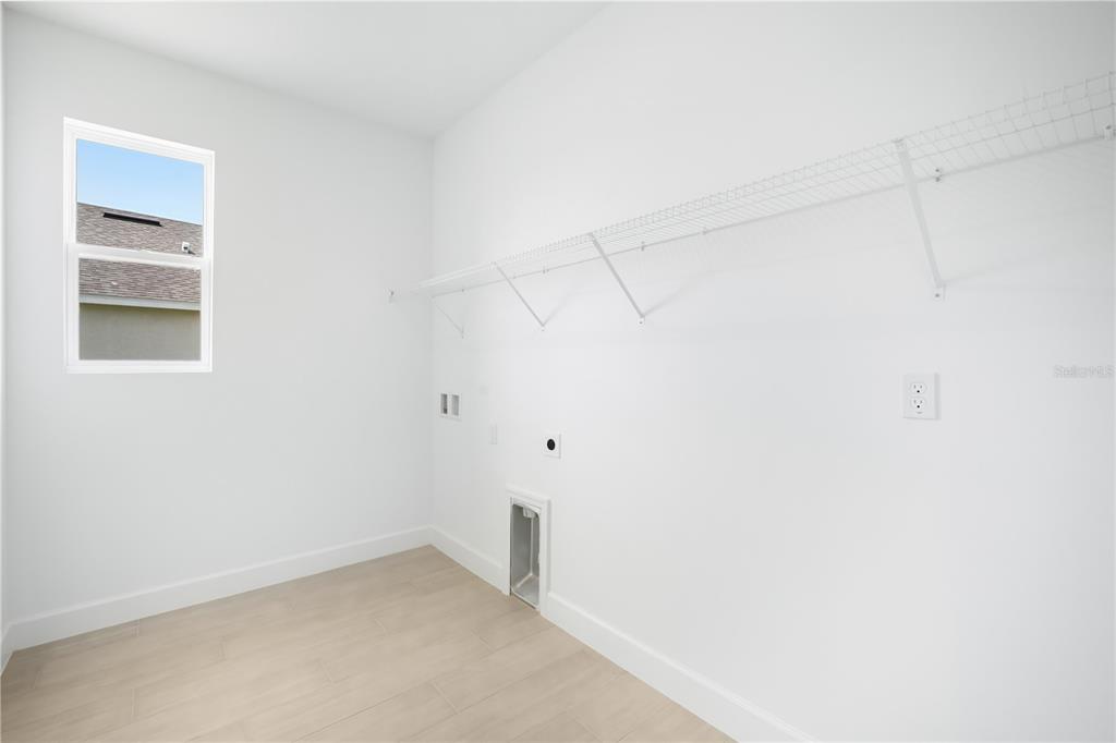 9005 Players Drive Weeki Wachee, FL 34613 - Photo 30 of 48