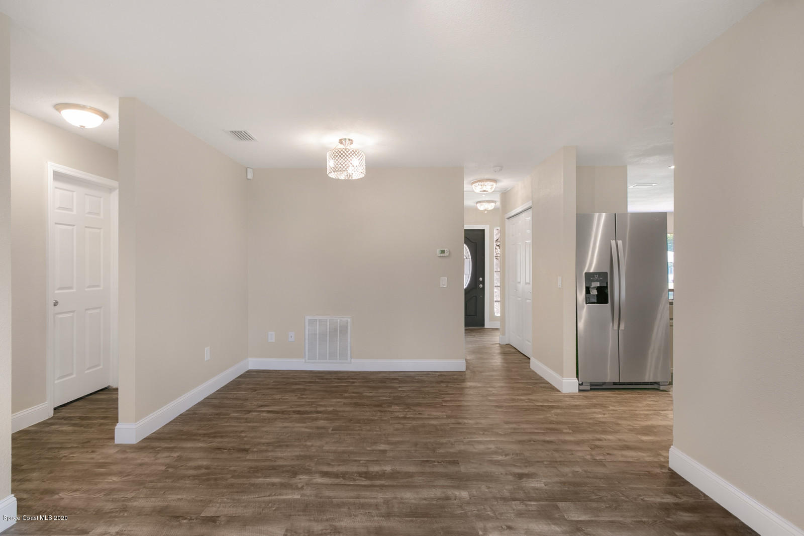 1058 Cromey Road Northeast Palm Bay, FL 32905 - Photo 16 of 29 Dining Room