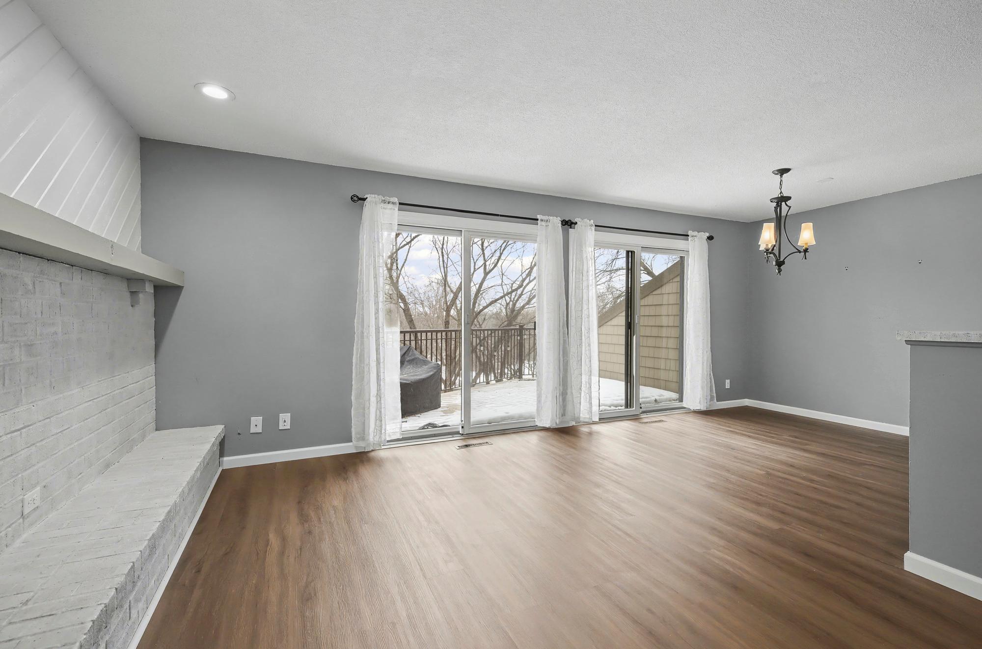 11557 Carriage Court Eden Prairie, MN 55344 - Photo 7 of 33