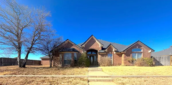 $360,000 | 101 Floyd Avenue, Dumas, TX 79029
